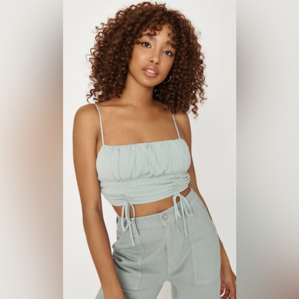 Garage clothing haut ruched tie front cami